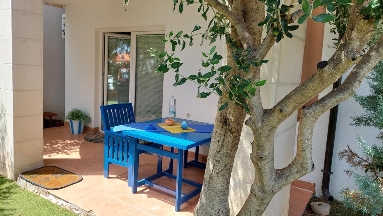Apartments Eti 볼 외부 사진