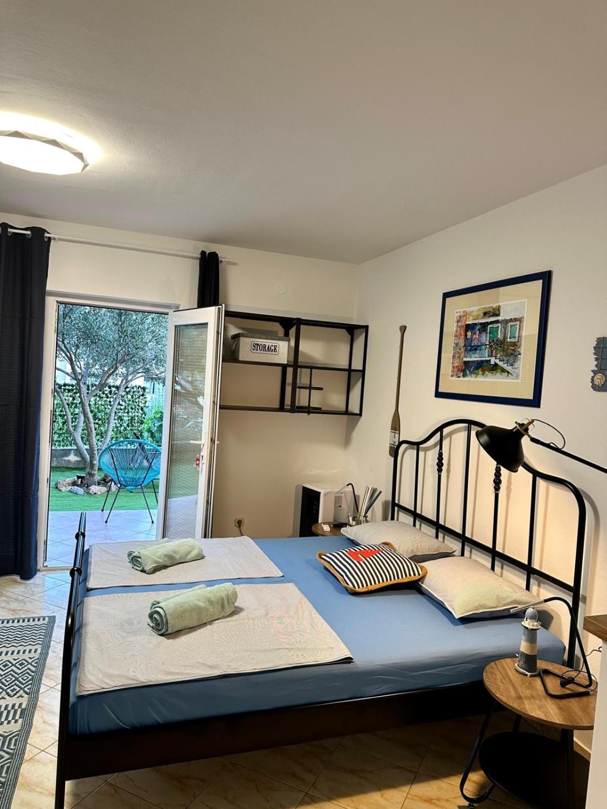 Apartments Eti 볼 외부 사진